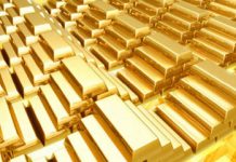 Vàng thế giới rớt mốc 2,000 USD/oz khi đồng USD mạnh hơn