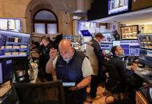 Chứng khoán Mỹ tăng điểm nhờ cổ phiếu Nvidia, giá dầu giữ đà đi lên